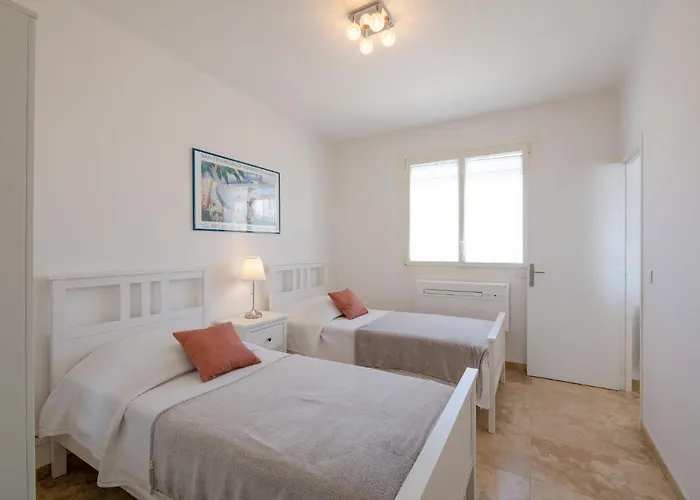 Les Dauphins-1 By Interhome Apartman